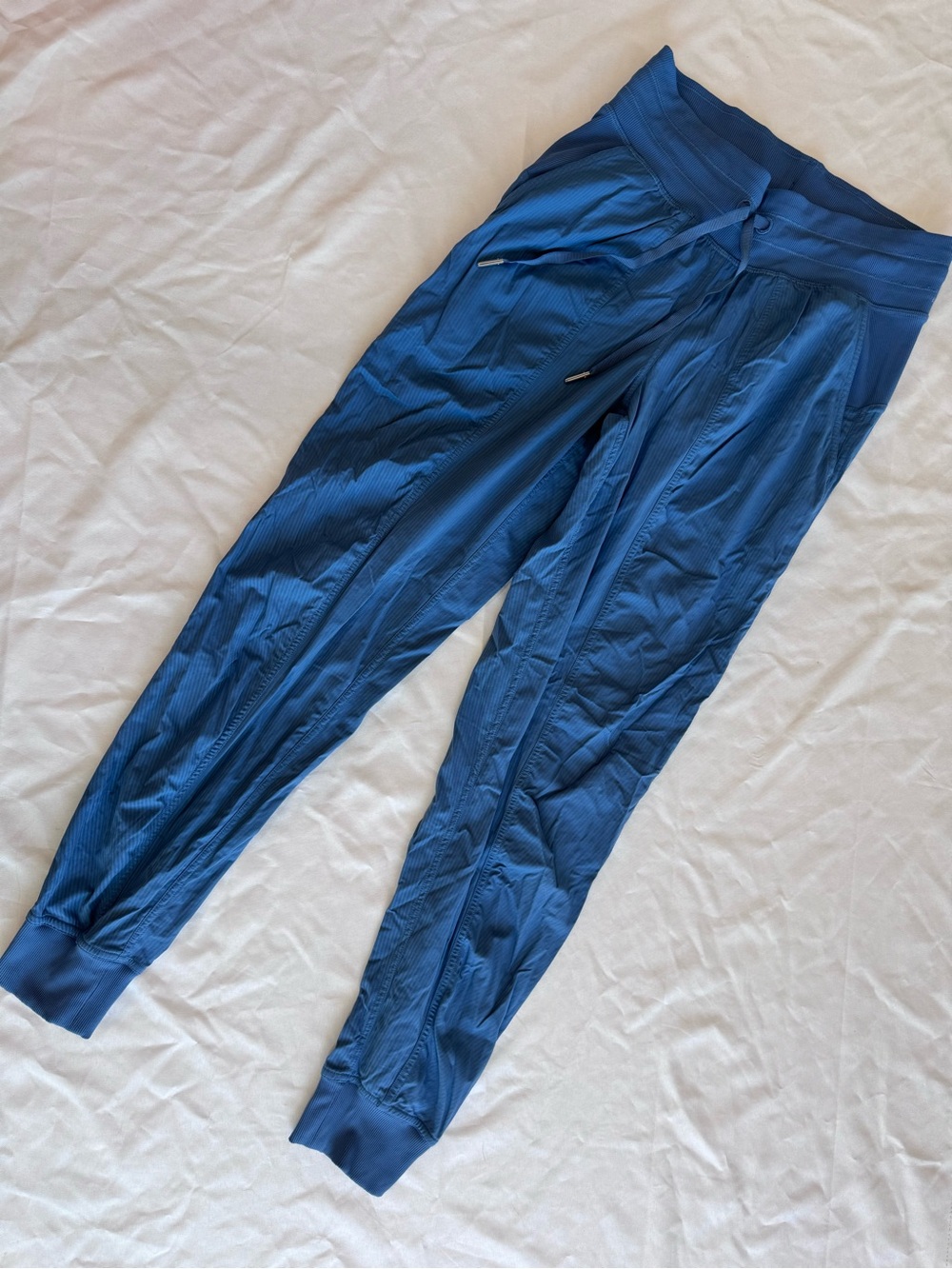 lululemon Dance Studio jogger Sz 4